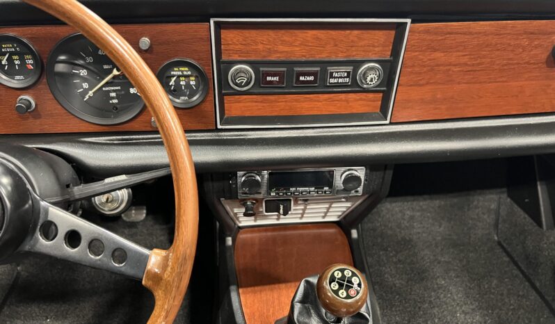 								1972 Fiat 124 Sport Spider full									