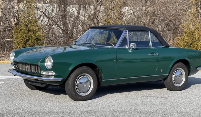 								1972 Fiat 124 Sport Spider full									