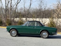 										1972 Fiat 124 Sport Spider full									
