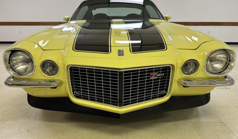 								1973 Chevrolet Camaro Z28 4-Speed full									