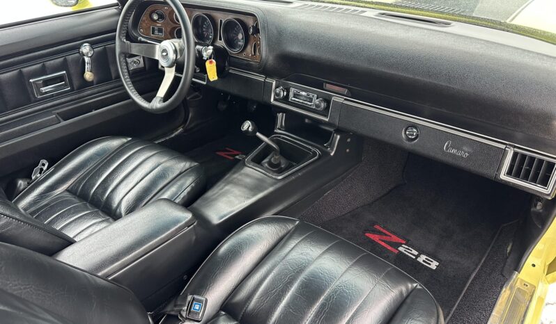 								1973 Chevrolet Camaro Z28 4-Speed full									