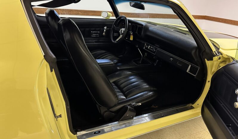 								1973 Chevrolet Camaro Z28 4-Speed full									