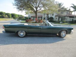 										1965 Lincoln Continental Convertible full									
