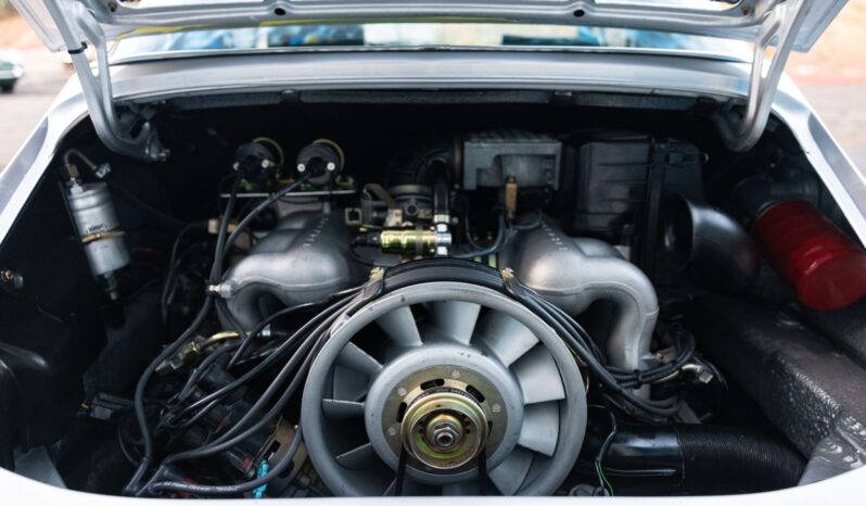 								1972 Porsche 911S Targa 5-Speed 3.2L full									