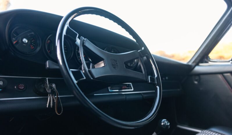 								1972 Porsche 911S Targa 5-Speed 3.2L full									