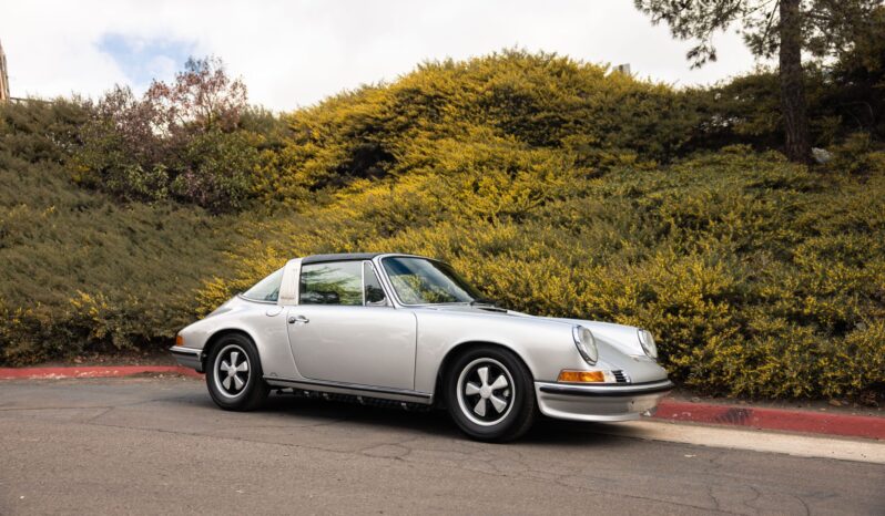 								1972 Porsche 911S Targa 5-Speed 3.2L full									
