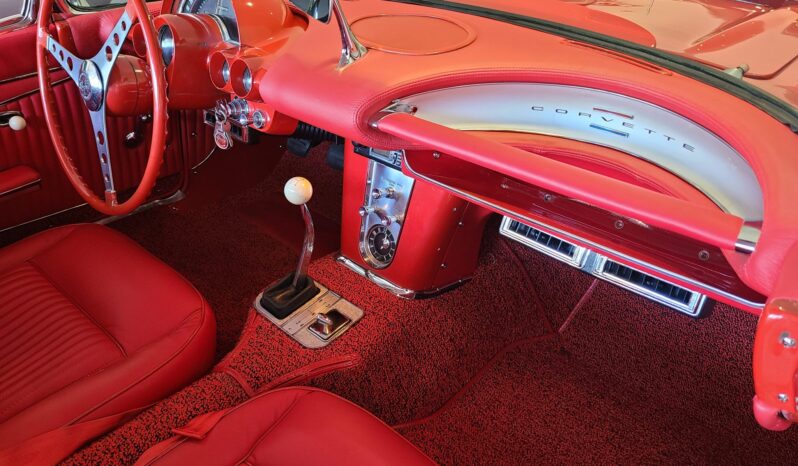 								1962 Chevrolet Corvette 4-Speed full									