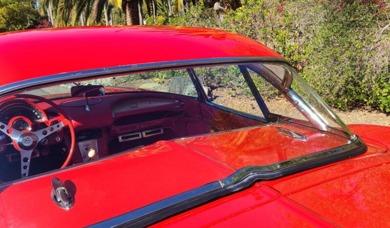 								1962 Chevrolet Corvette 4-Speed full									