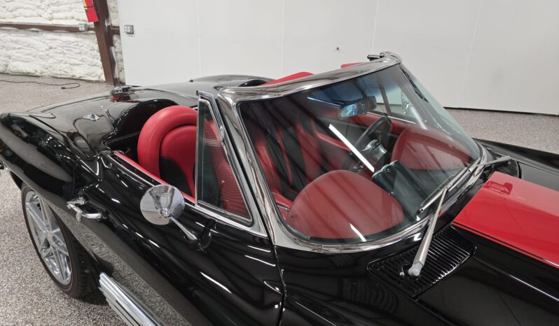								1964 Chevrolet Corvette Convertible 5-Speed full									