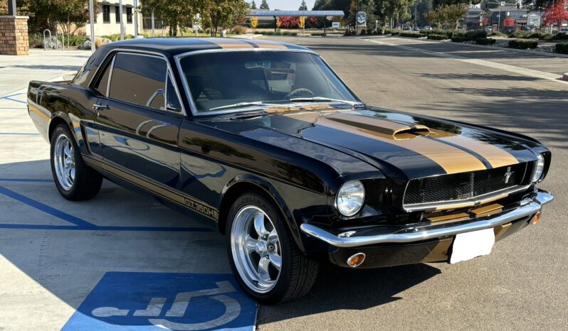 								1966 Ford Mustang Coupe 4-Speed full									