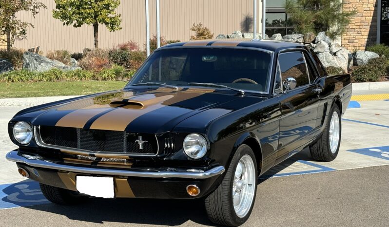 								1966 Ford Mustang Coupe 4-Speed full									