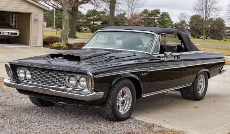 								1963 Plymouth Sport Fury Convertible 4-Speed full									