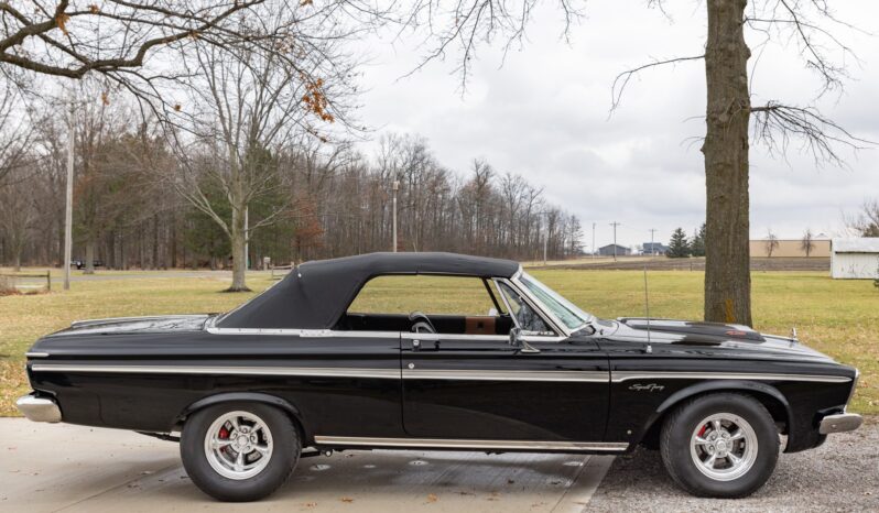 								1963 Plymouth Sport Fury Convertible 4-Speed full									