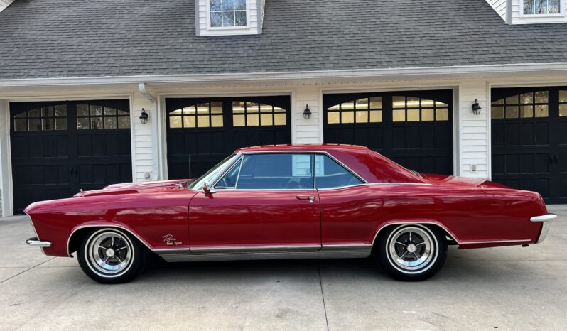 								1965 Buick Riviera Gran Sport full									