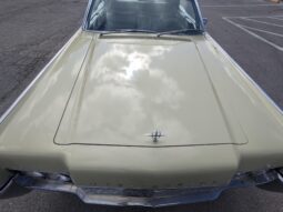 										1966 Lincoln Continental Convertible full									