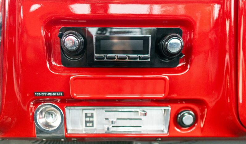 								1969 Chevrolet K10 Custom Stepside 4×4 4-Speed full									