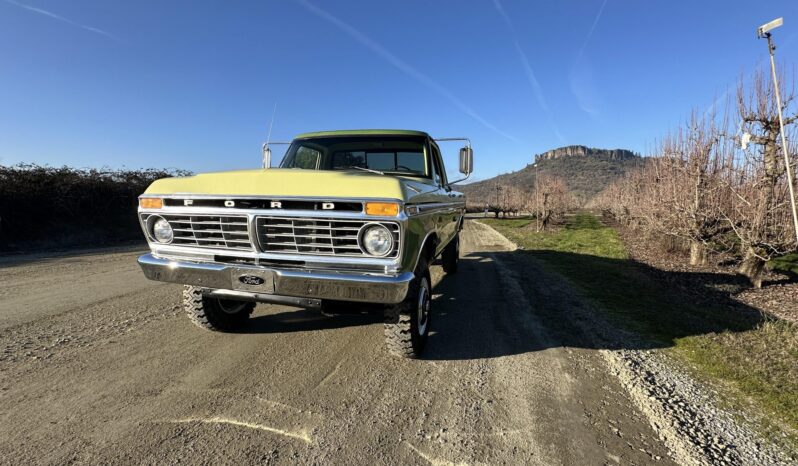 								1976 Ford F-250 Ranger 4×4 4-Speed full									