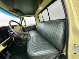 										1976 Ford F-250 Ranger 4×4 4-Speed full									