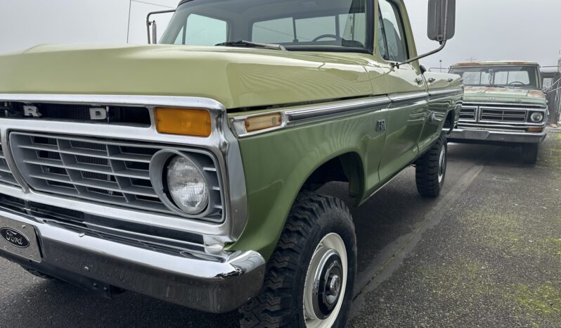 								1976 Ford F-250 Ranger 4×4 4-Speed full									