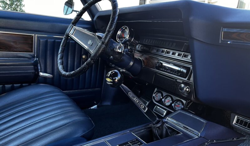 								1969 Chevrolet Impala Coupe 6-Speed full									