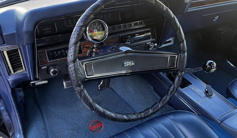 								1969 Chevrolet Impala Coupe 6-Speed full									