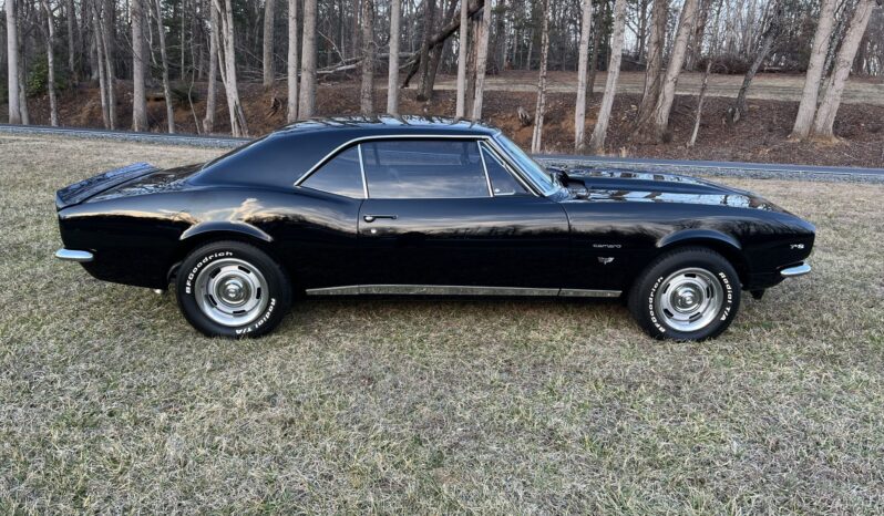 								1967 Chevrolet Camaro RS Coupe 4-Speed full									
