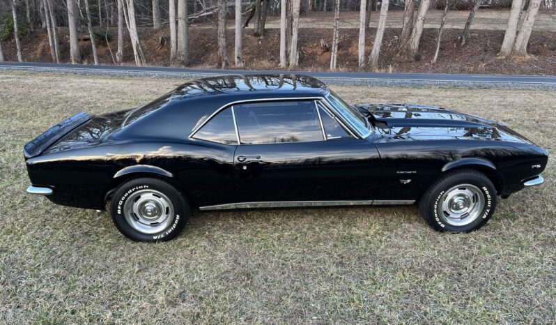 								1967 Chevrolet Camaro RS Coupe 4-Speed full									