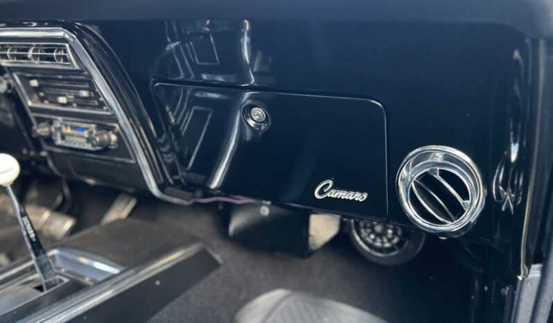 								1967 Chevrolet Camaro RS Coupe 4-Speed full									