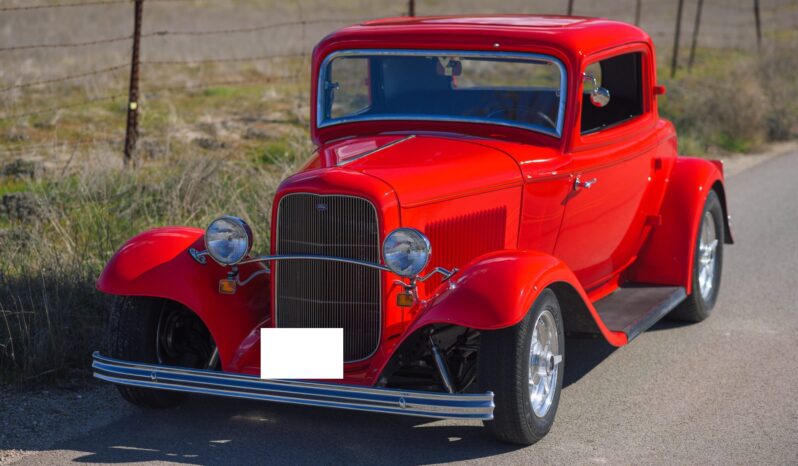 								1932 Ford 3-Window Street Rod full									