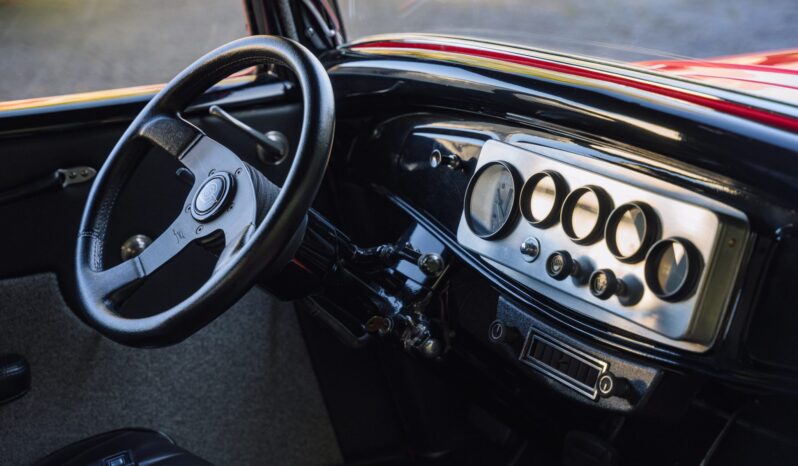 								1932 Ford 3-Window Street Rod full									