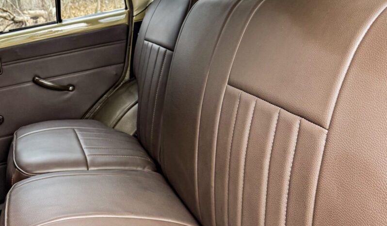 								1981 Toyota Land Cruiser FJ60 4-Speed full									