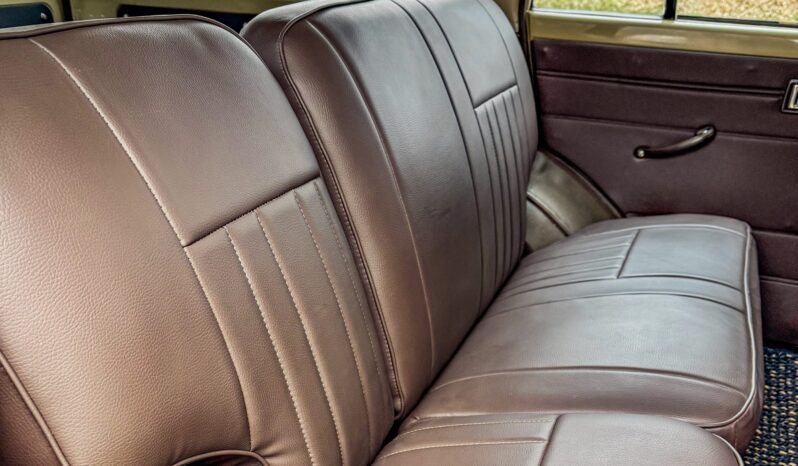 								1981 Toyota Land Cruiser FJ60 4-Speed full									