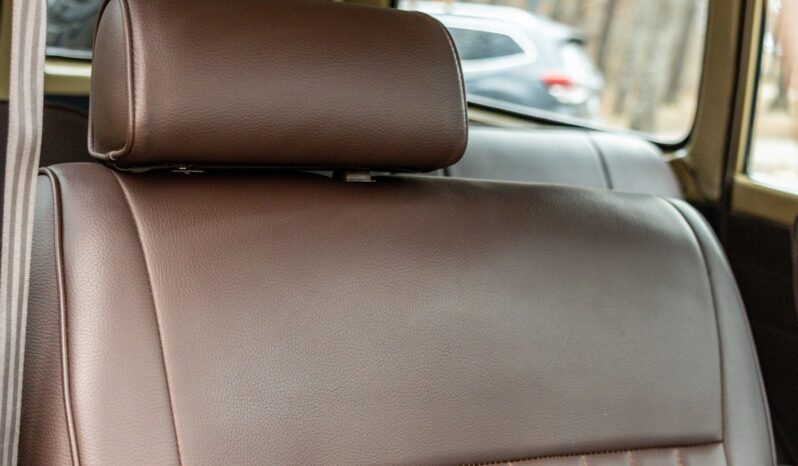 								1981 Toyota Land Cruiser FJ60 4-Speed full									