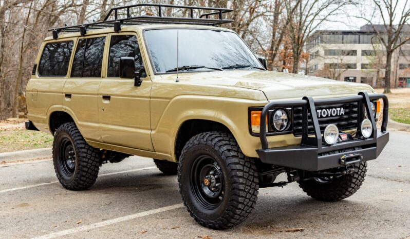 								1981 Toyota Land Cruiser FJ60 4-Speed full									
