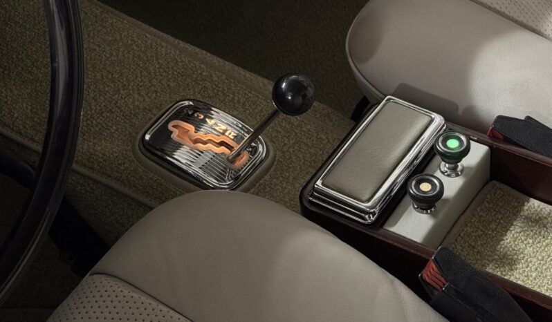 								1970 Mercedes-Benz 280SL full									