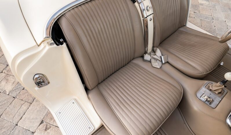 								1962 Chevrolet Corvette 5-Speed full									