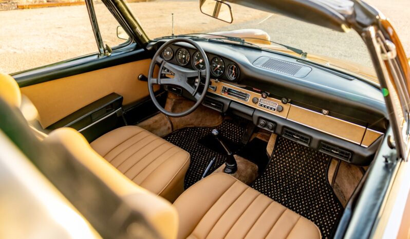 								1972 Porsche 911T Targa 5-Speed full									
