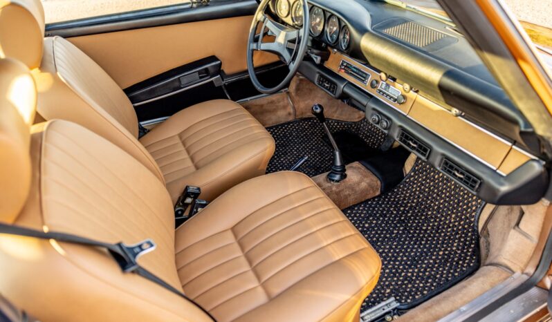 								1972 Porsche 911T Targa 5-Speed full									