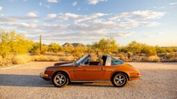 										1972 Porsche 911T Targa 5-Speed full									