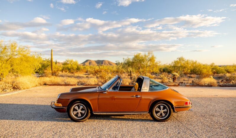 								1972 Porsche 911T Targa 5-Speed full									