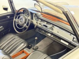 1970 Mercedes-Benz 280SL Coupe 4-Speed full