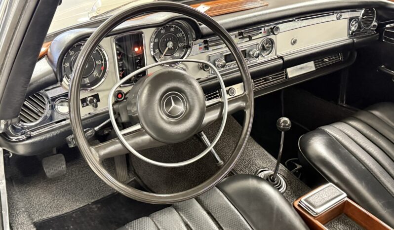 								1970 Mercedes-Benz 280SL Coupe 4-Speed full									