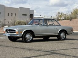 1970 Mercedes-Benz 280SL Coupe 4-Speed full