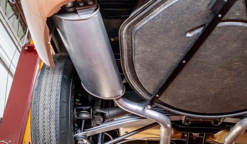 								1963 Chevrolet Corvette Split-Window Coupe 327 300 full									