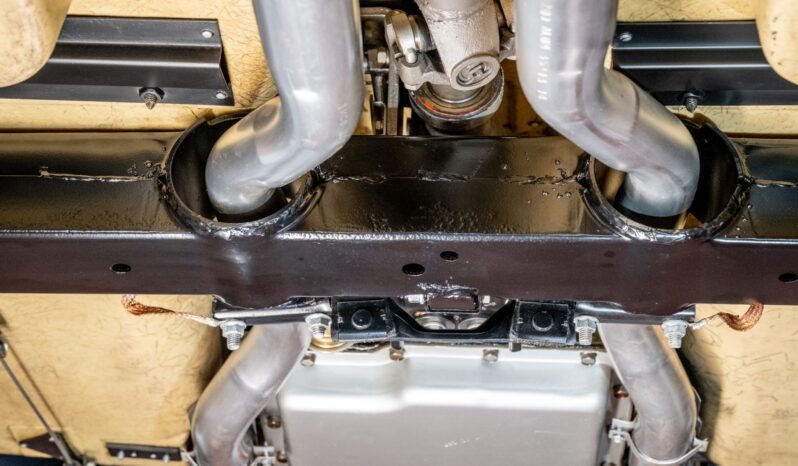 								1963 Chevrolet Corvette Split-Window Coupe 327 300 full									