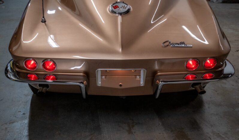 								1963 Chevrolet Corvette Split-Window Coupe 327 300 full									