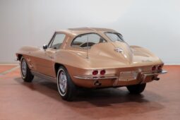 										1963 Chevrolet Corvette Split-Window Coupe 327 300 full									