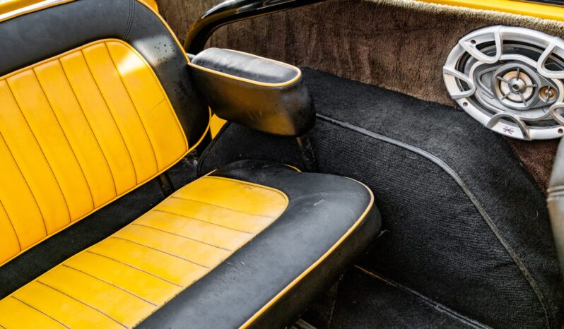 								1966 Ford Bronco Roadster 3-Speed full									