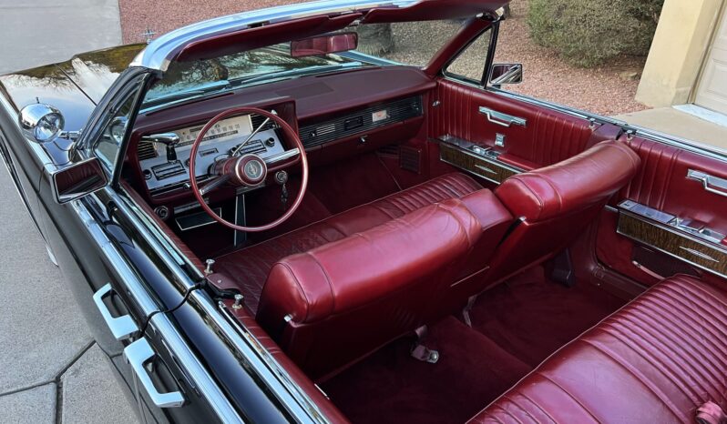 								1967 Lincoln Continental Convertible full									