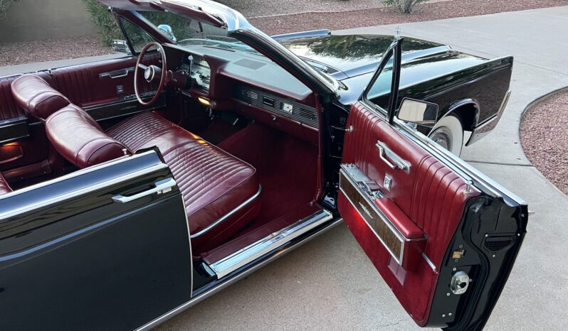 								1967 Lincoln Continental Convertible full									